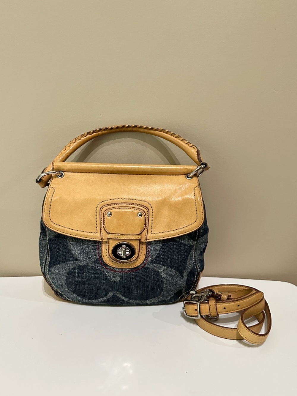 Vintage Coach Willis Tan Leather Denim Turnlock 2way Handbag Crossbody Y2K